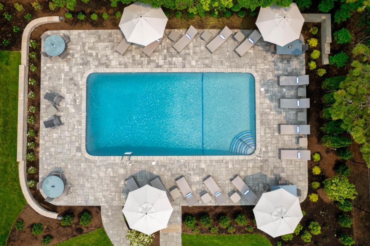 Greyfinch Chatham Inn Екстериор снимка