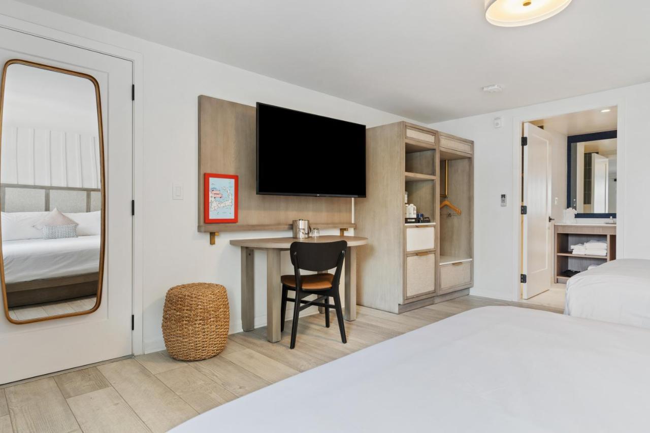 Greyfinch Chatham Inn Екстериор снимка