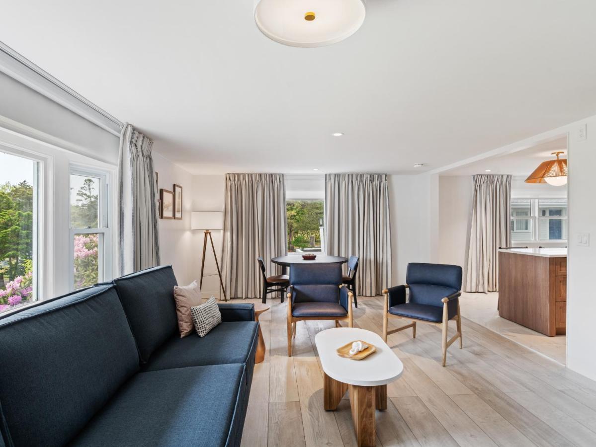 Greyfinch Chatham Inn Екстериор снимка
