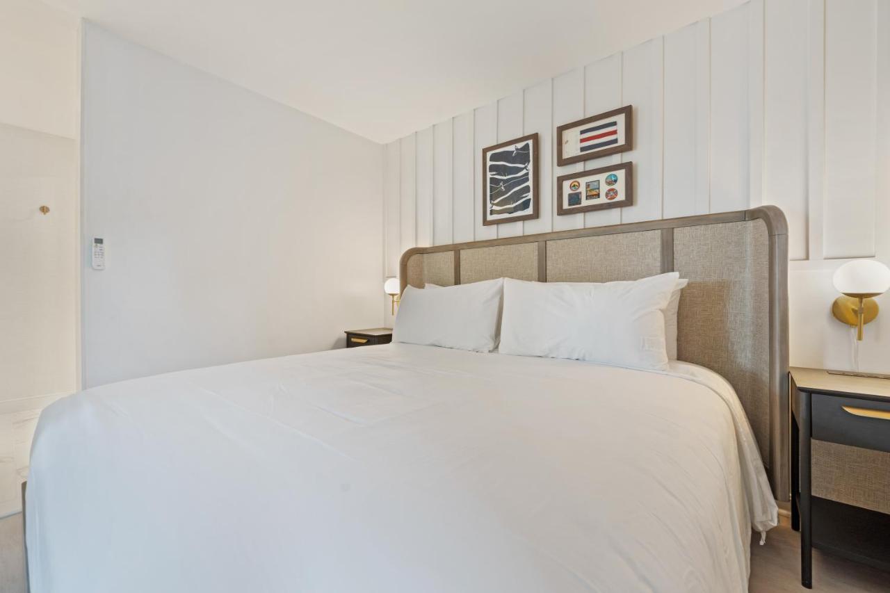 Greyfinch Chatham Inn Екстериор снимка