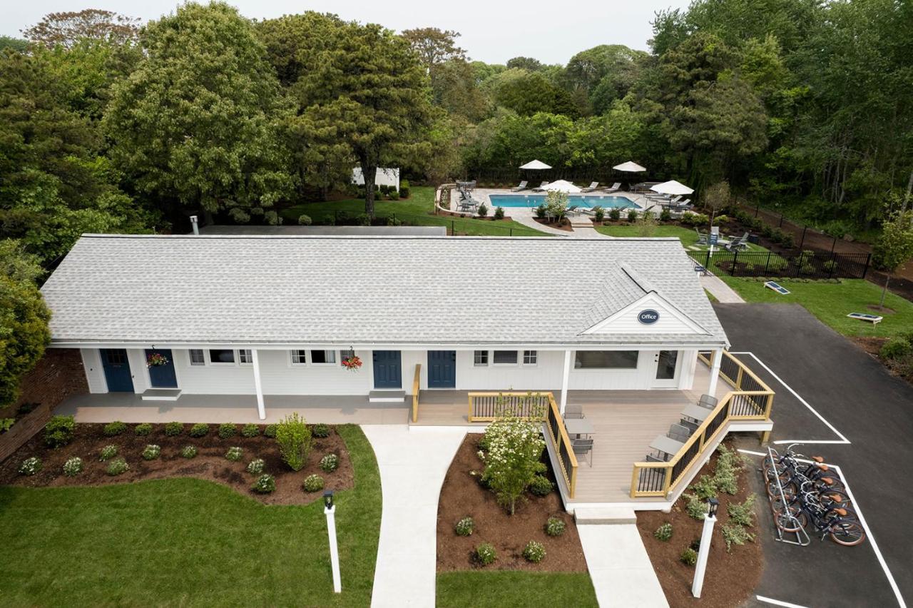 Greyfinch Chatham Inn Екстериор снимка