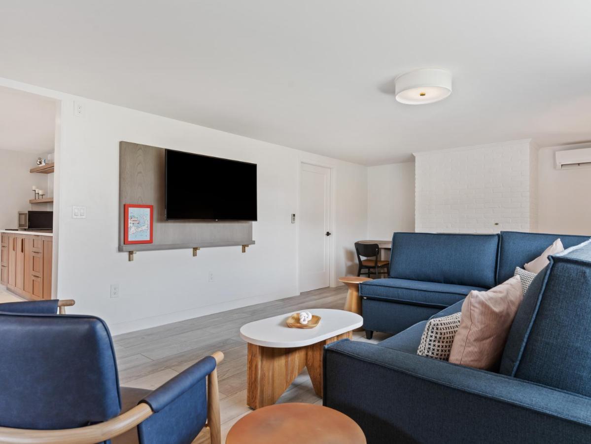 Greyfinch Chatham Inn Екстериор снимка