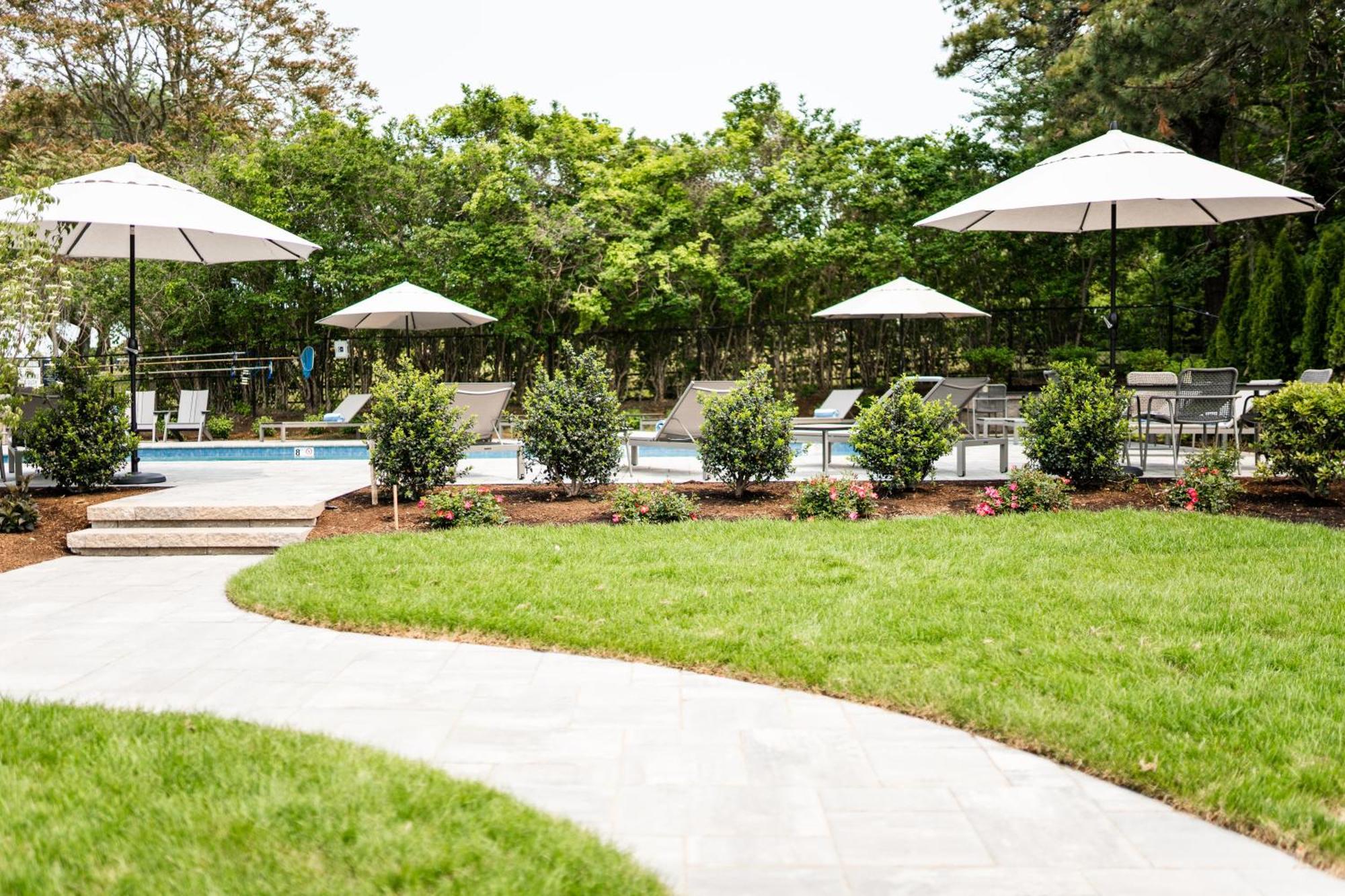 Greyfinch Chatham Inn Екстериор снимка